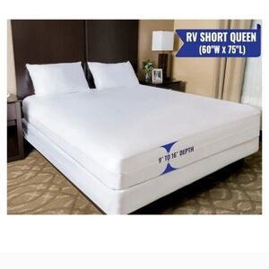 RV Short Queen Mattress Protector (60" Wx75 L) Waterproof Zippered Encas…